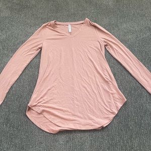 Small, pink/nude, basic long sleeve